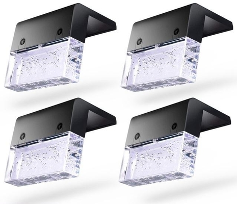 IP65 چراغ های عرشه خورشیدی گرم سفید نرده های راه پله در فضای باز 2700K چراغ های LED عرشه خورشیدی